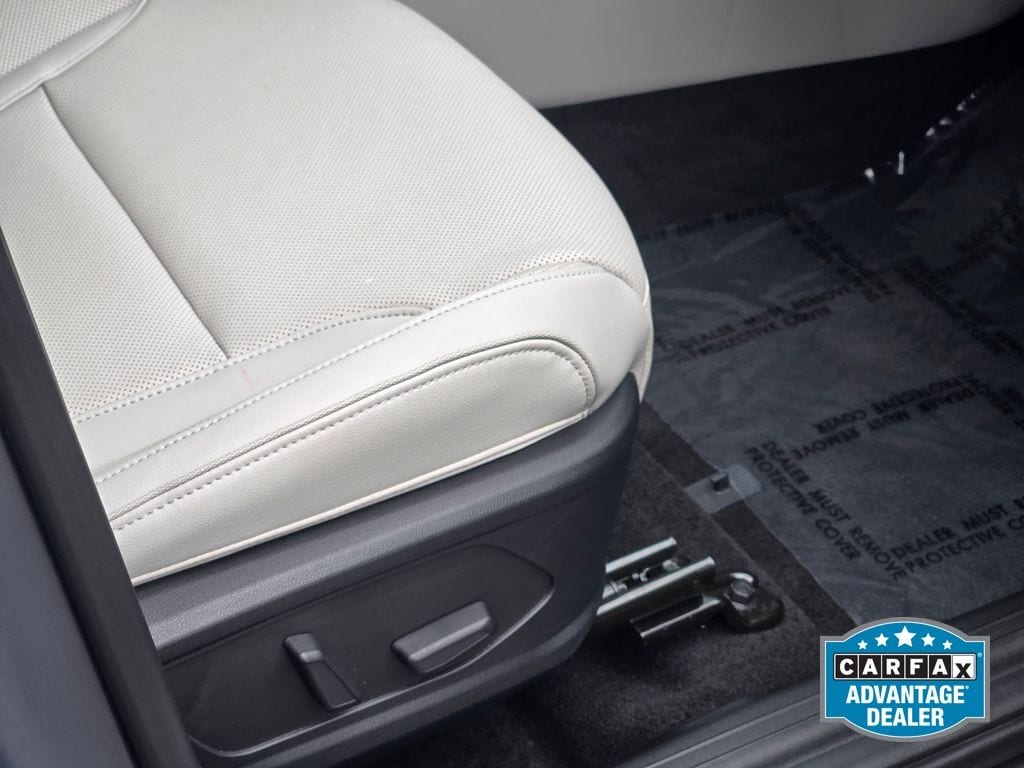 2025 Hyundai Tucson Limited - Photo 8