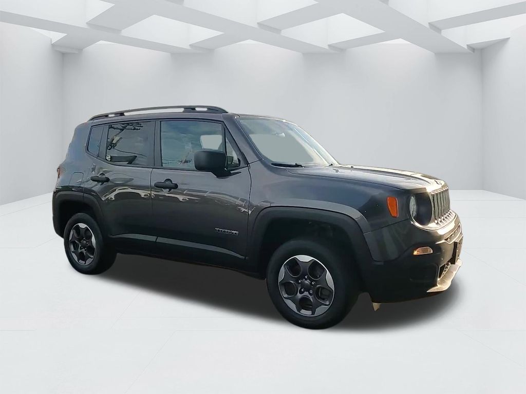 2018 Jeep Renegade Sport photo 3