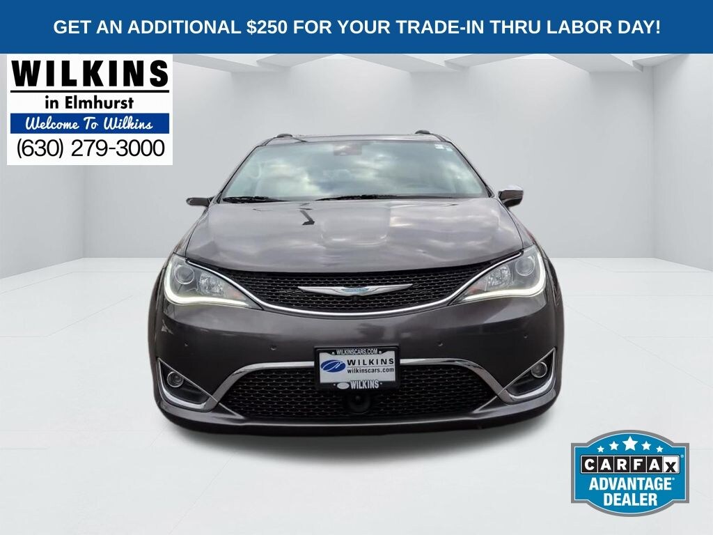 Used 2020 Chrysler Pacifica Hybrid Limited Minivan/Van