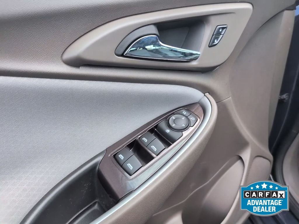 2025 Chevrolet Malibu 1LT - Photo 16