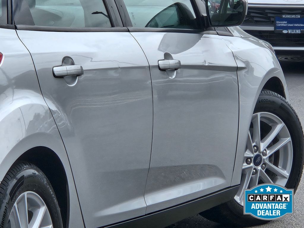 2018 Ford Focus SE - Photo 10