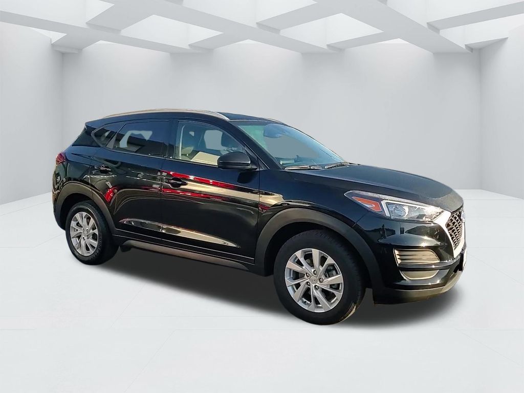 2019 Hyundai Tucson Value photo 2