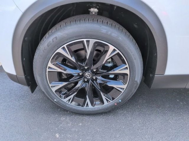 2026 Mazda CX-90 Premium Plus Package - Photo 12