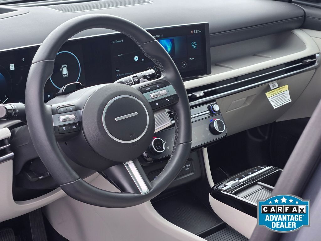 2025 Hyundai Tucson Limited - Photo 24