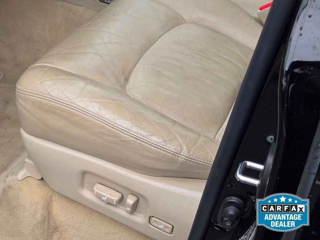 2007 Lexus LX 470 - Photo 24