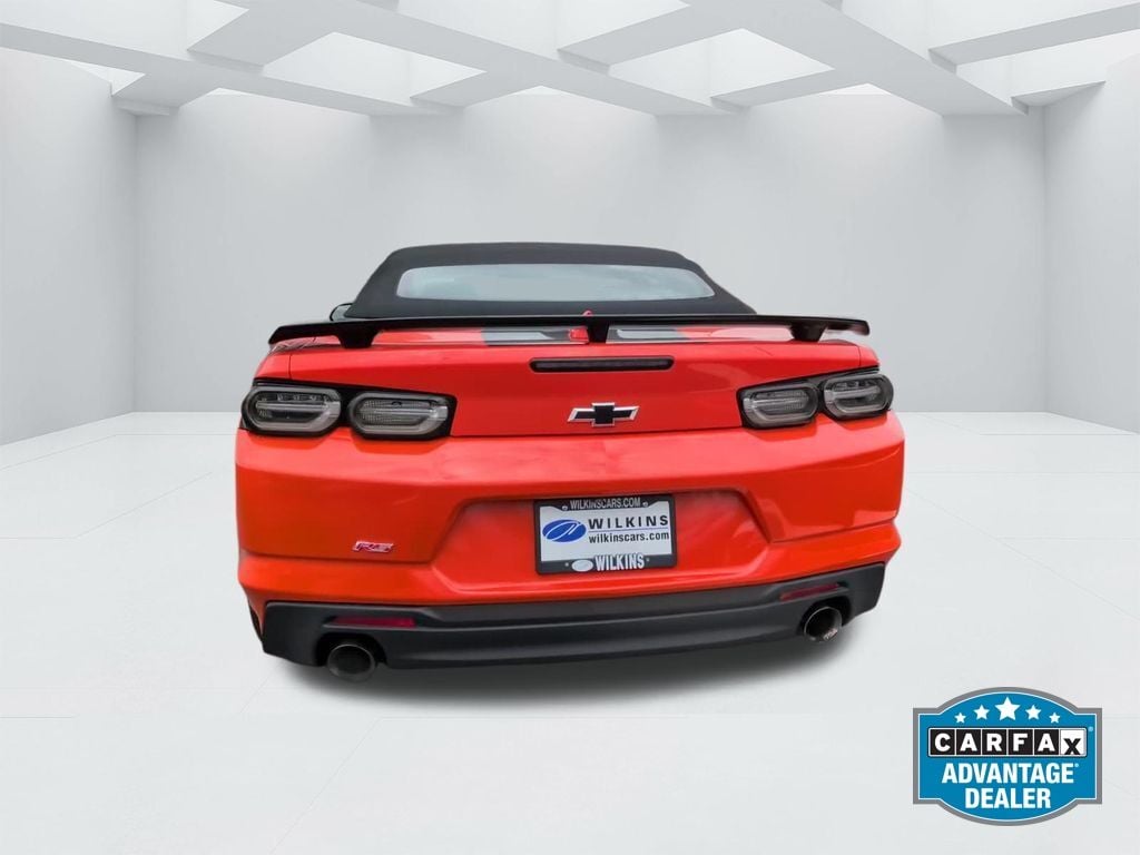 2021 Chevrolet Camaro LT1 - Photo 6