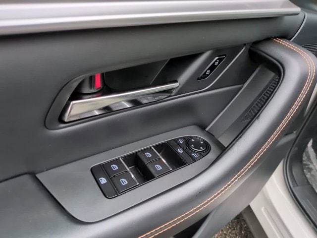 2026 Mazda CX-70 Premium Package - Photo 12