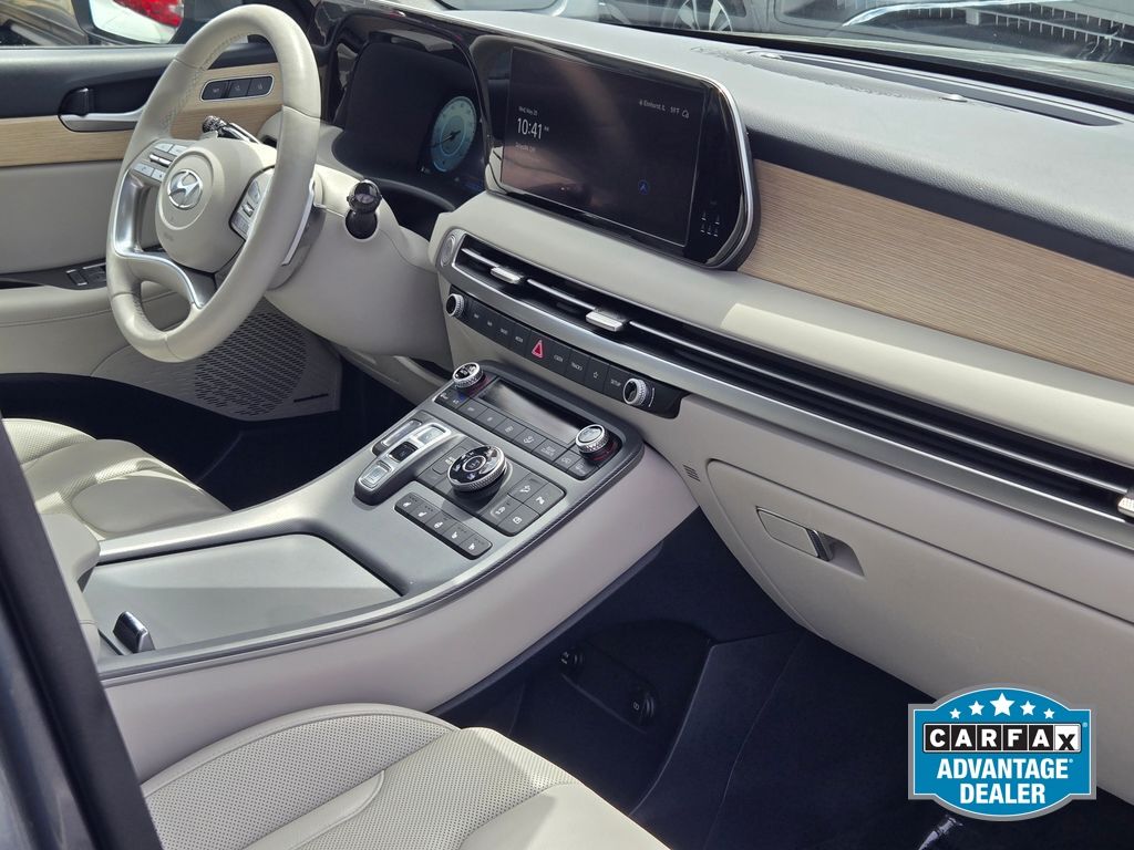 2023 Hyundai Palisade Limited - Photo 8