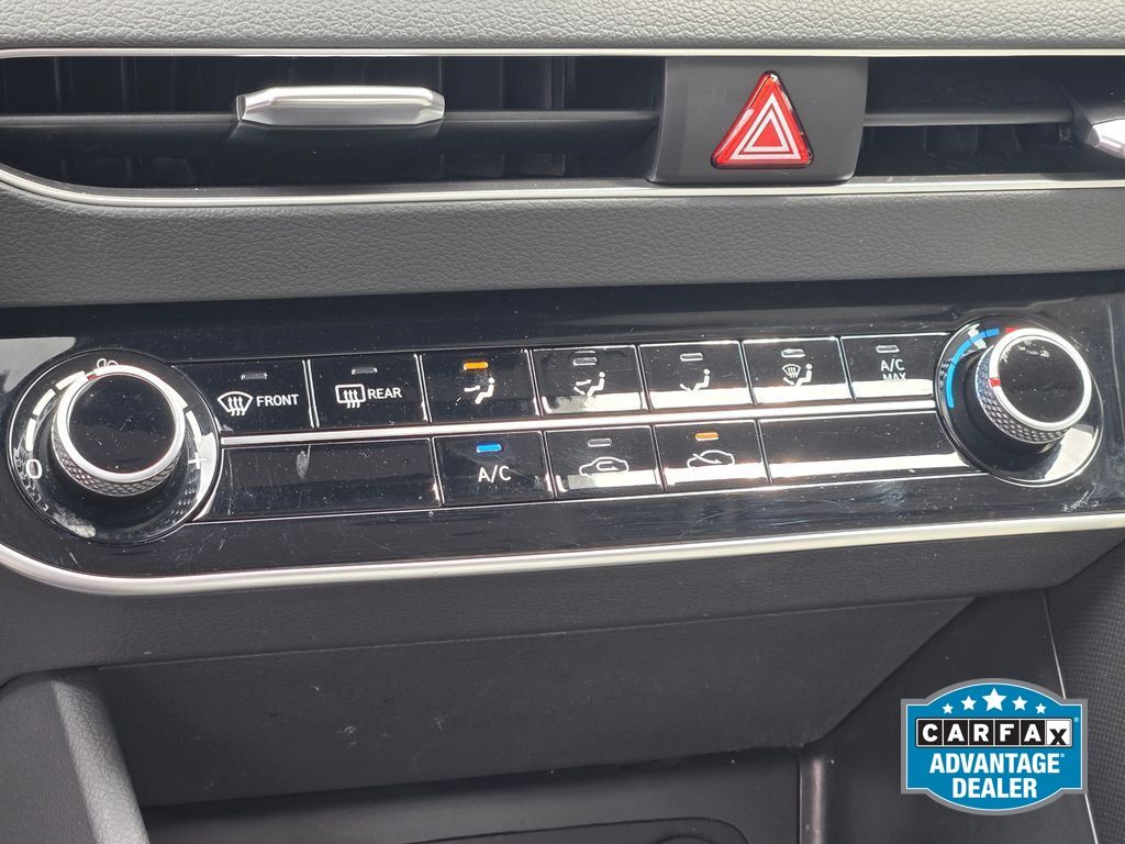 2023 Hyundai Sonata SE - Photo 24