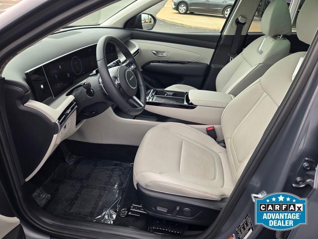 2025 Hyundai Tucson Limited - Photo 22