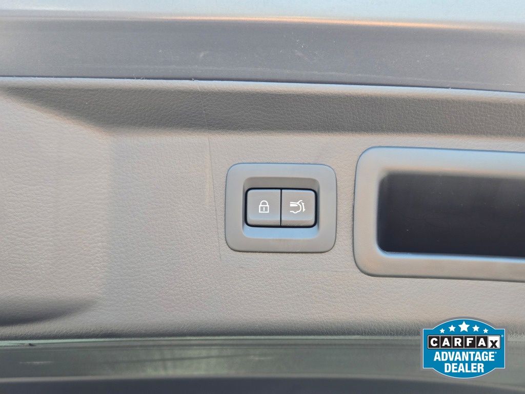 2025 Mazda CX-50 Premium - Photo 14