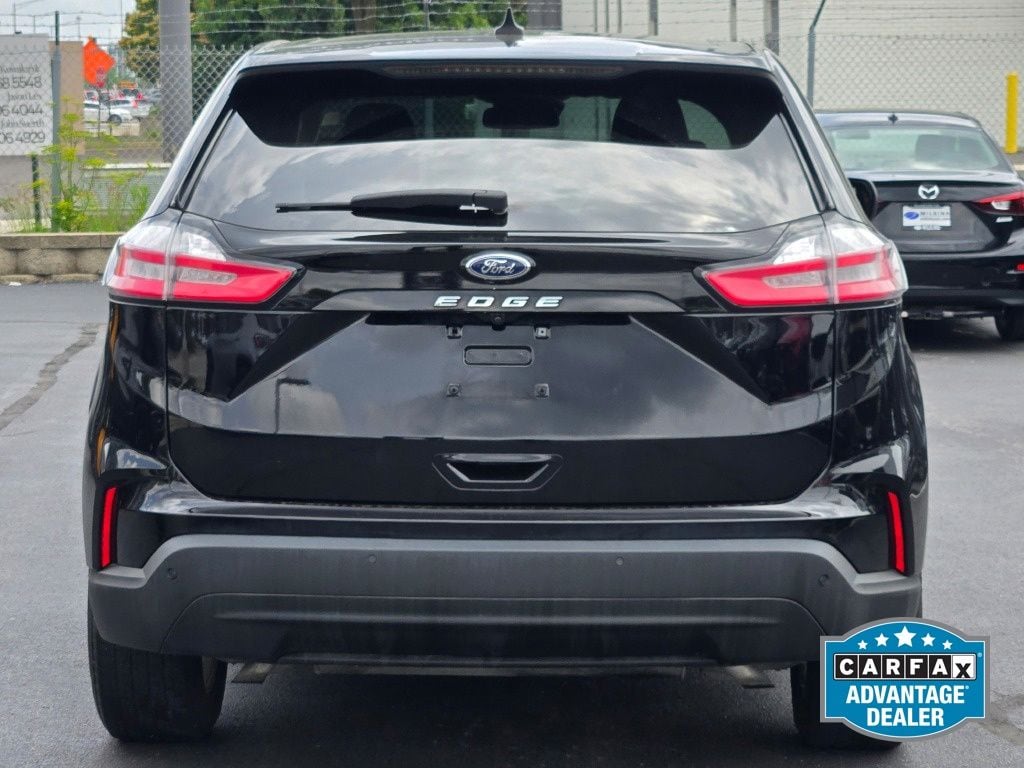 2021 Ford Edge SE - Photo 12