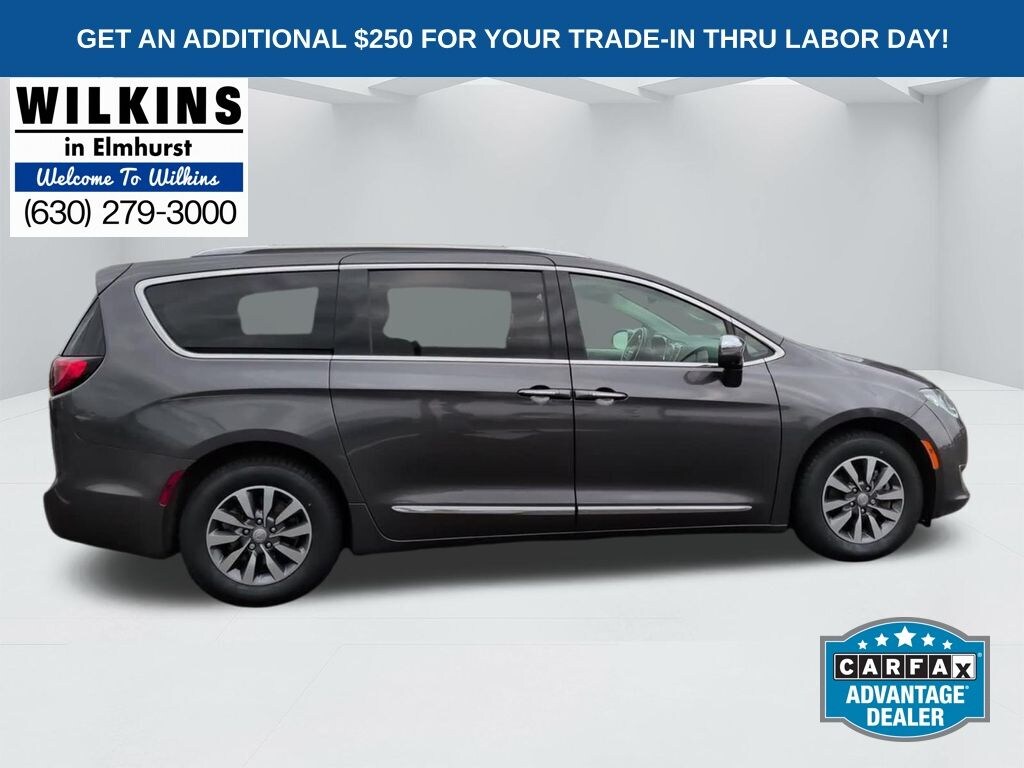 Used 2020 Chrysler Pacifica Hybrid Limited Minivan/Van