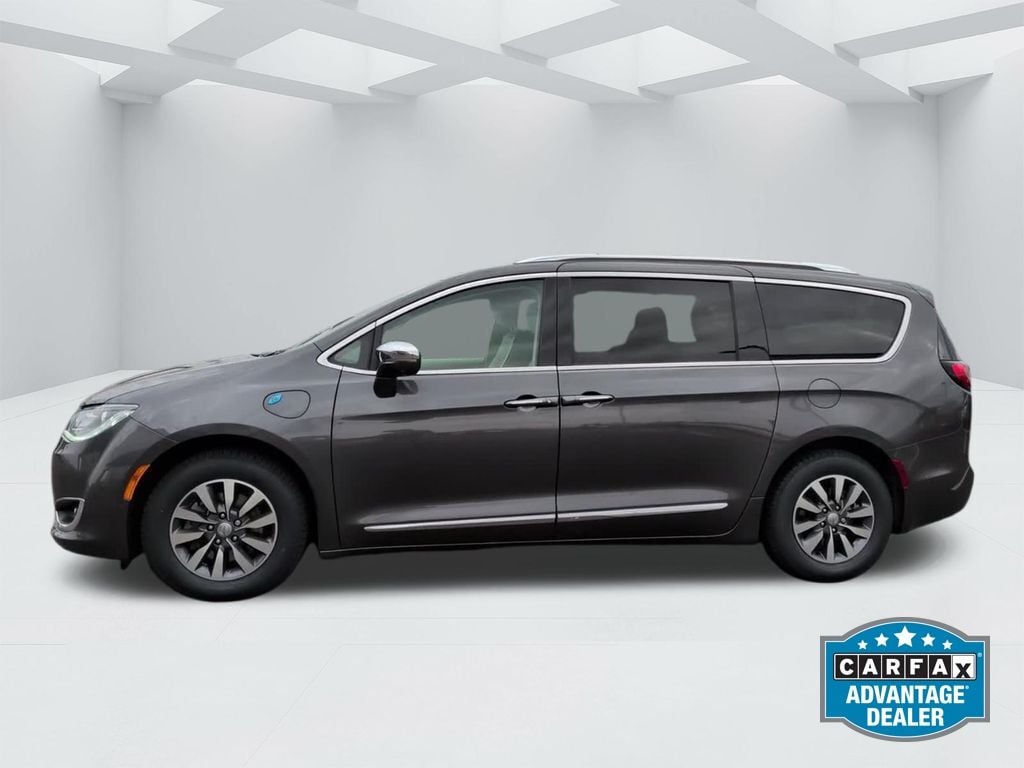 2020 Chrysler Pacifica Hybrid Limited - Photo 8