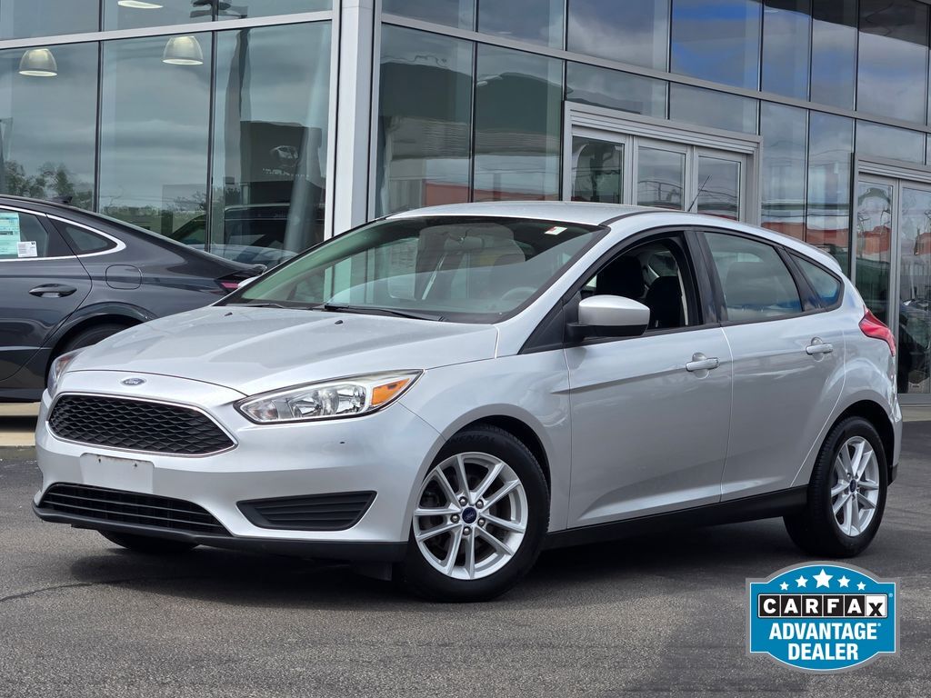 2018 Ford Focus Hatch SE's photo