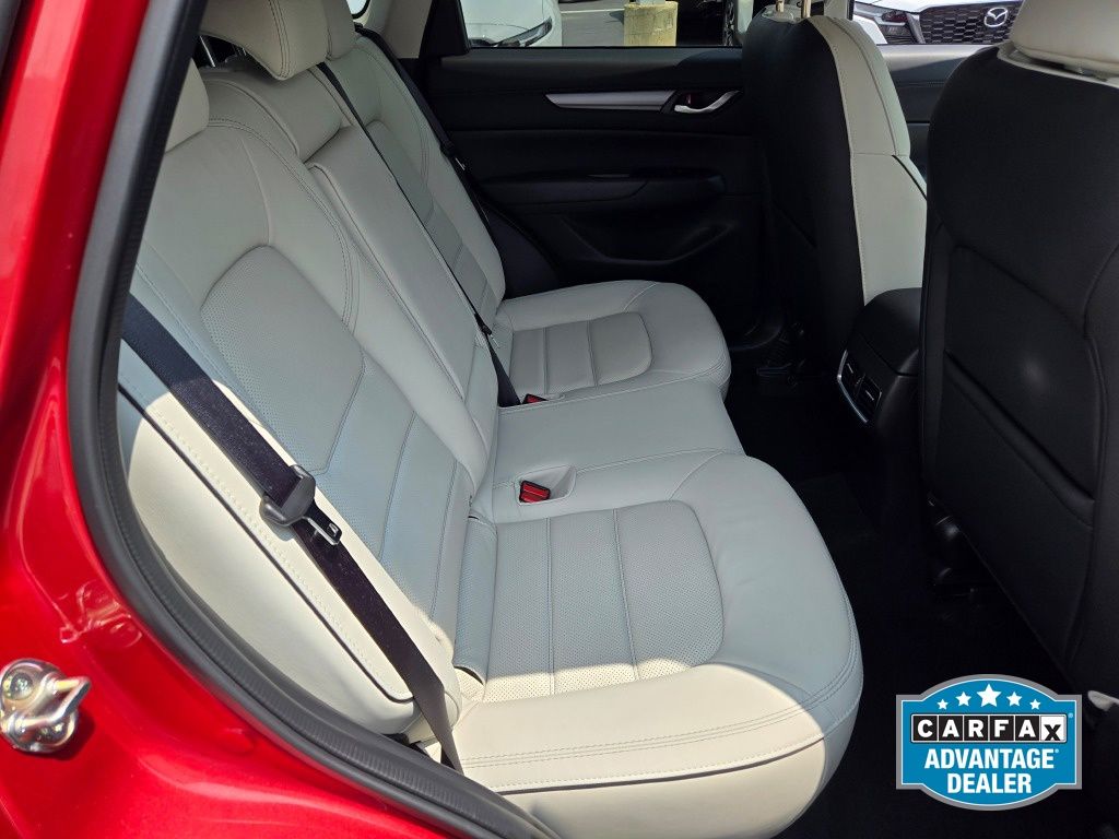 2025 Mazda CX-5 S Preferred package - Photo 10