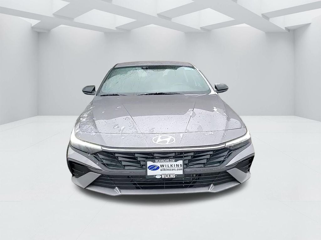 Used 2025 Hyundai Elantra Hybrid SEL Sport Sedan