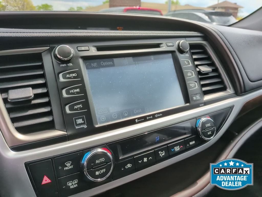 2016 Toyota Highlander Limited - Photo 17