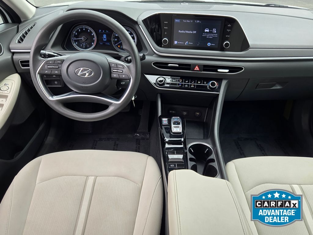 2023 Hyundai Sonata SE - Photo 16
