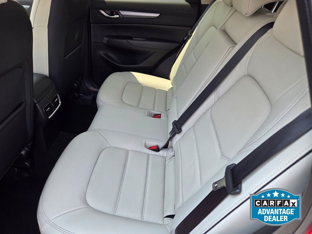 2025 Mazda CX-5 S Preferred package - Photo 17