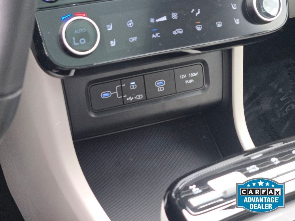 2025 Hyundai Tucson Limited - Photo 29