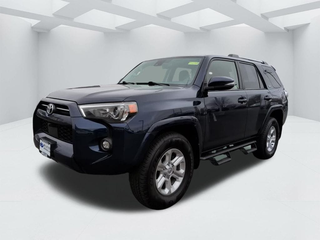 2022 Toyota 4Runner SR5 Premium 4WD V6's photo