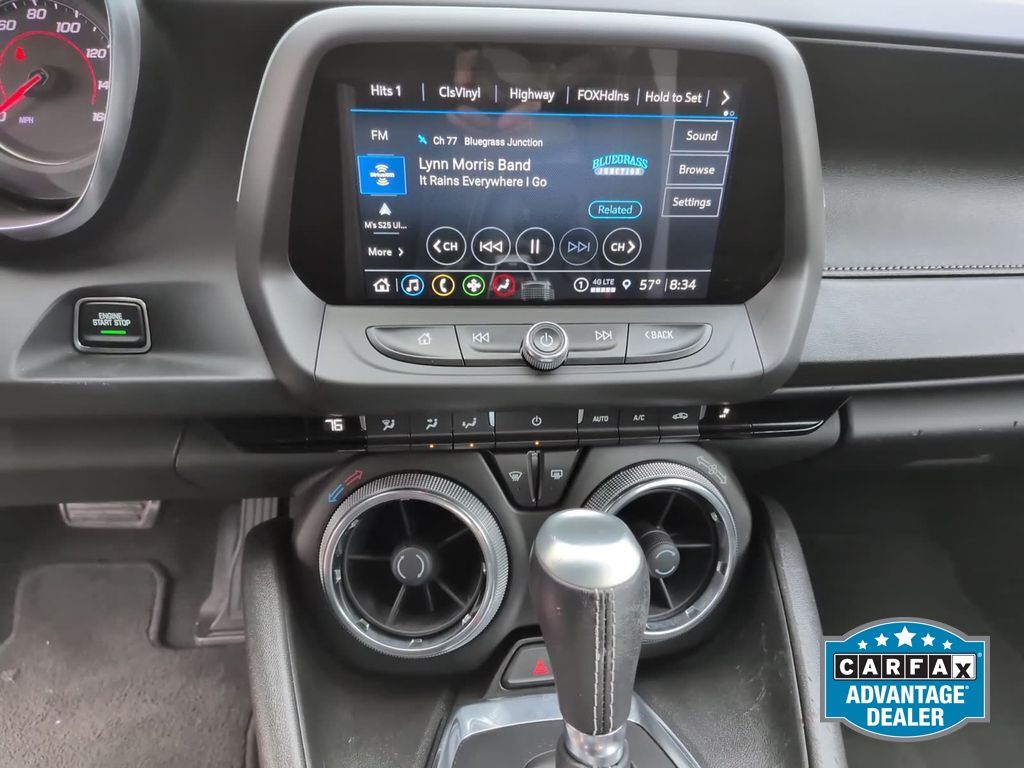2021 Chevrolet Camaro LT1 - Photo 19