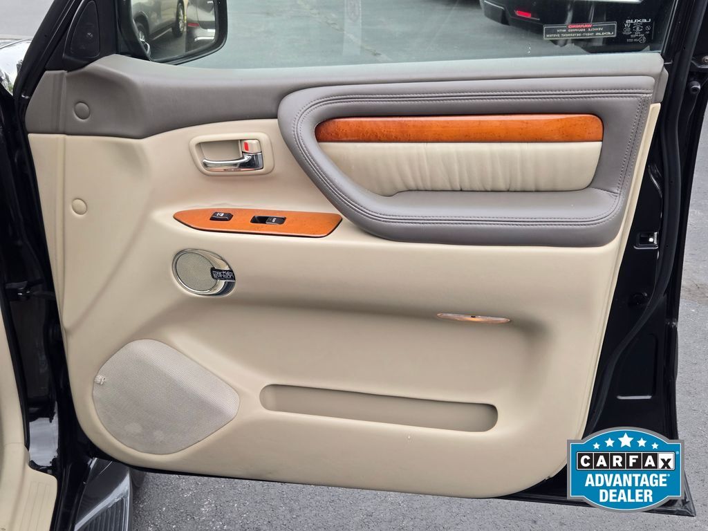 2007 Lexus LX 470 - Photo 6