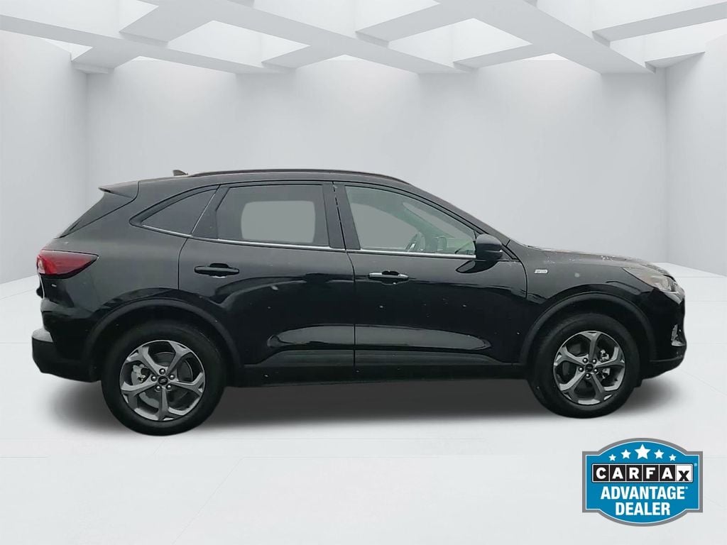 2025 Ford Escape ST-Line - Photo 4