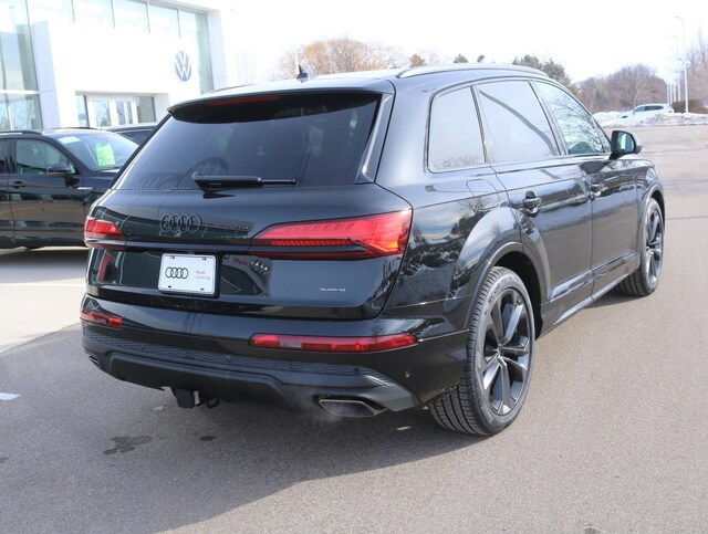 2025 Audi Q7 Prestige photo 3