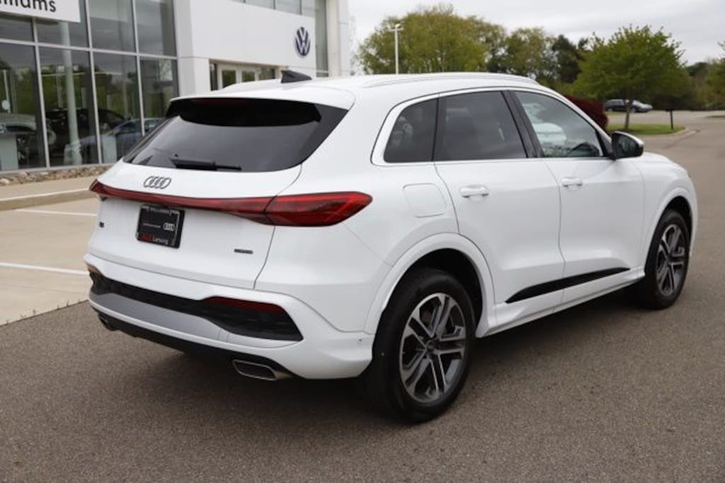 Certified 2025 Audi Q5 2.0T Premium SUV