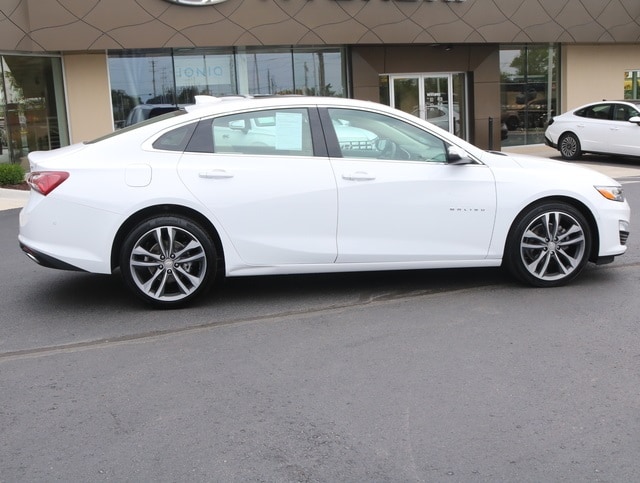 Used 2020 Chevrolet Malibu Premier with VIN 1G1ZE5SX8LF120073 for sale in Okemos, MI