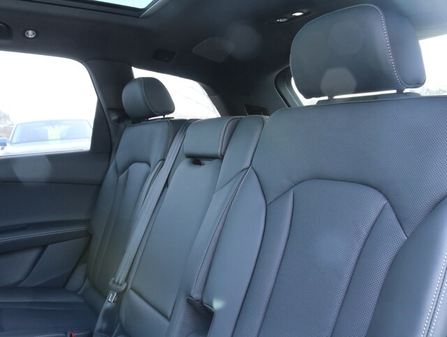 2025 Audi Q7 Prestige photo 17