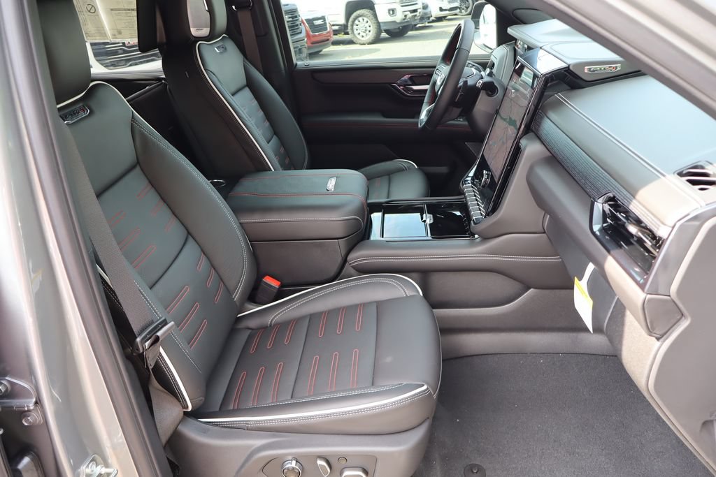 2026 GMC Yukon AT4 Ultimate - Photo 27