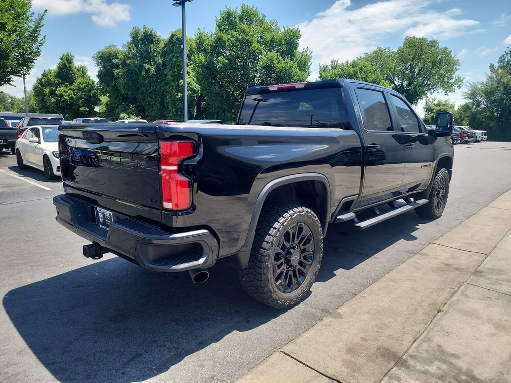 2026 Chevrolet Silverado 2500HD LT - Photo 8