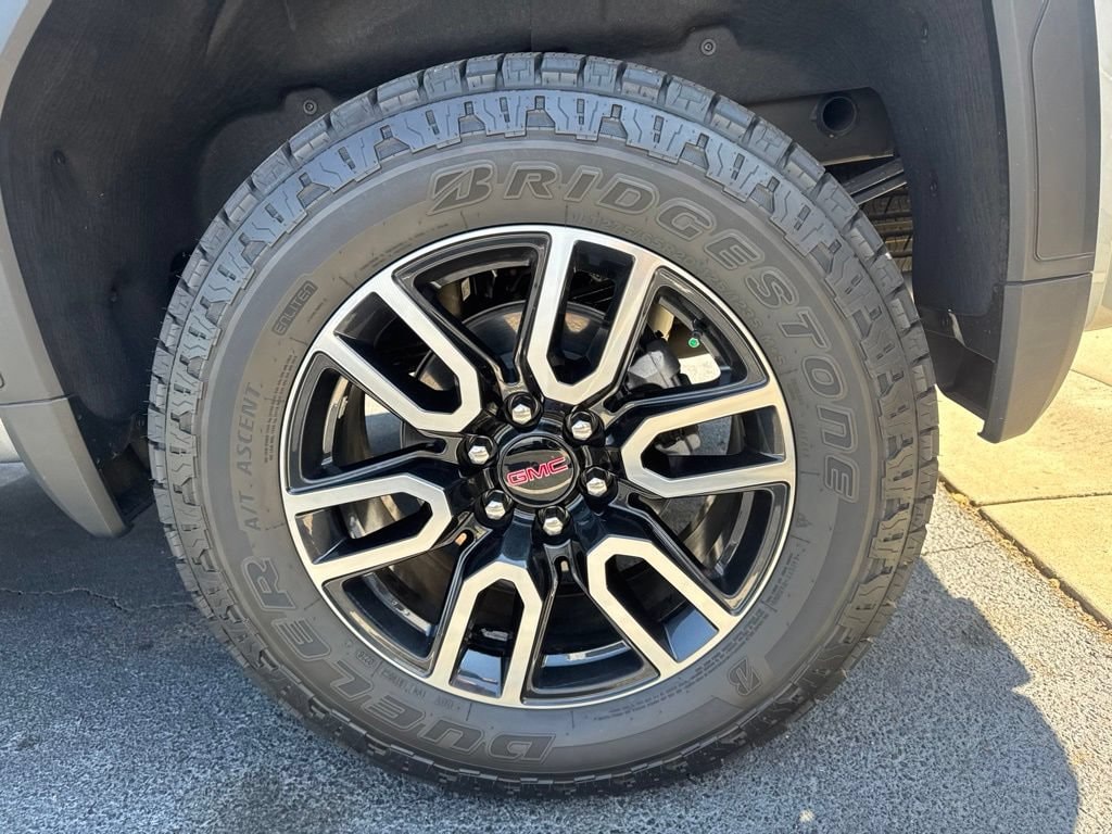 2026 GMC Sierra 1500 AT4 - Photo 17