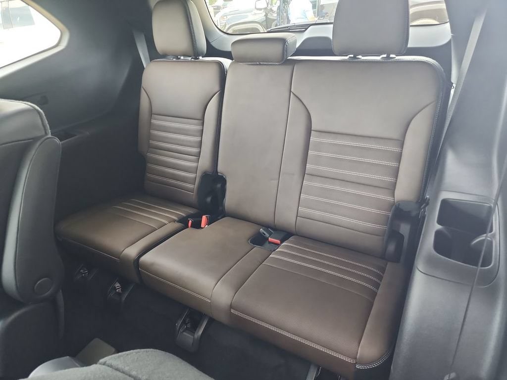 2026 GMC Acadia Denali Ultimate - Photo 34