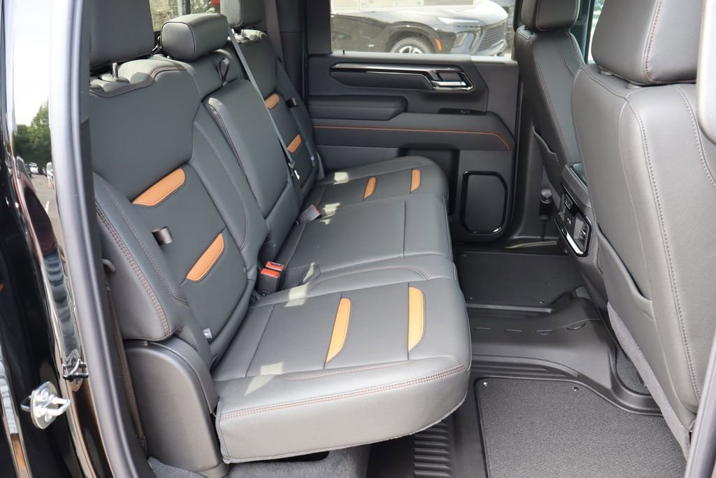 2026 GMC Sierra 2500HD AT4 - Photo 25