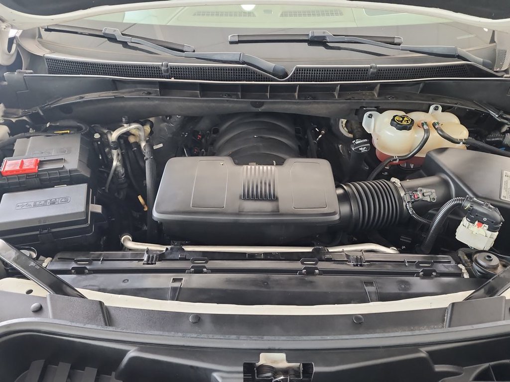 2021 GMC Yukon Denali - Photo 28