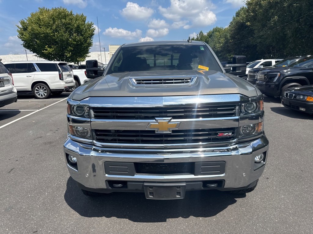 2017 Chevrolet Silverado 2500HD LTZ photo 2