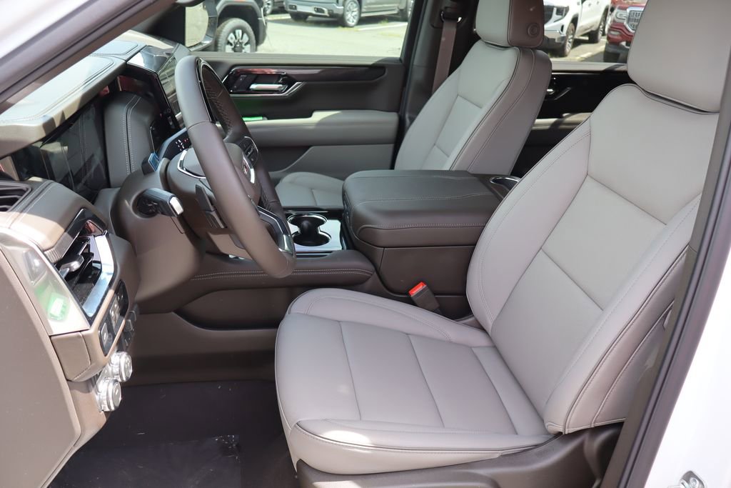 2026 GMC Yukon XL Elevation - Photo 13