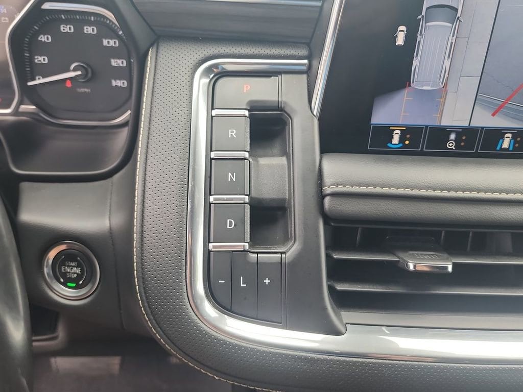 2021 GMC Yukon SLT - Photo 16