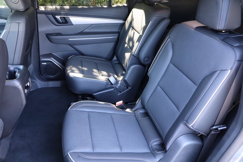 2025 Buick Enclave Preferred - Photo 18