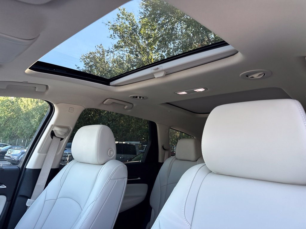 2024 Buick Enclave Essence - Photo 15