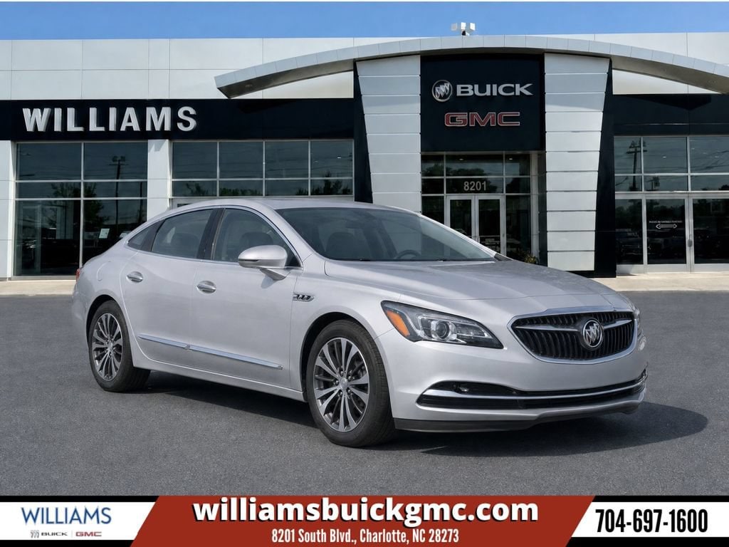 Used 2017 Buick Lacrosse Essence Car