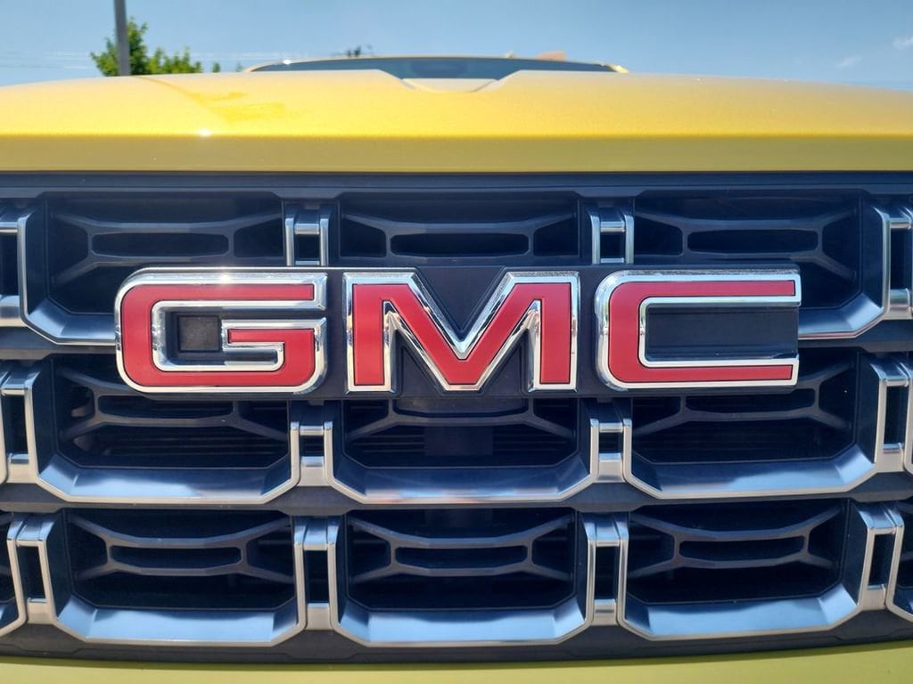 2023 GMC Canyon AT4 - Photo 31