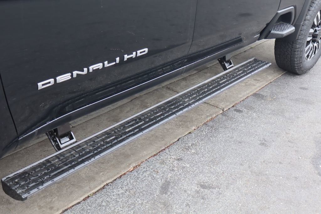 2026 GMC Sierra 2500HD Denali Ultimate - Photo 10