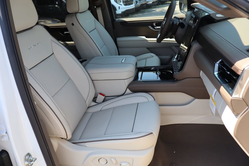 2026 GMC Yukon XL Denali - Photo 26