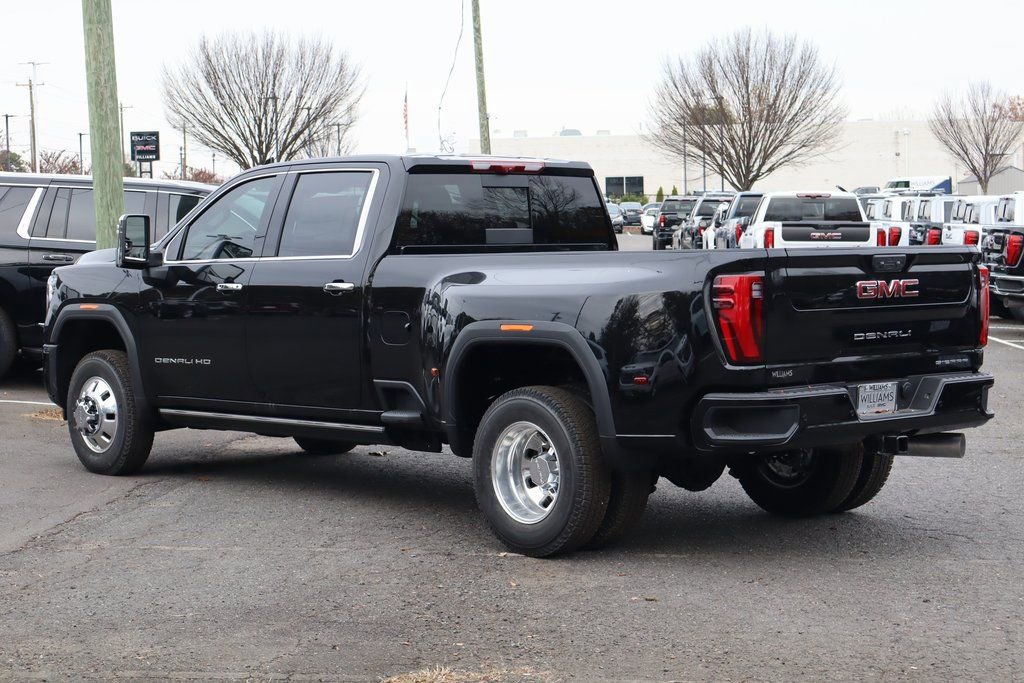 2026 GMC Sierra 3500HD Denali - Photo 6