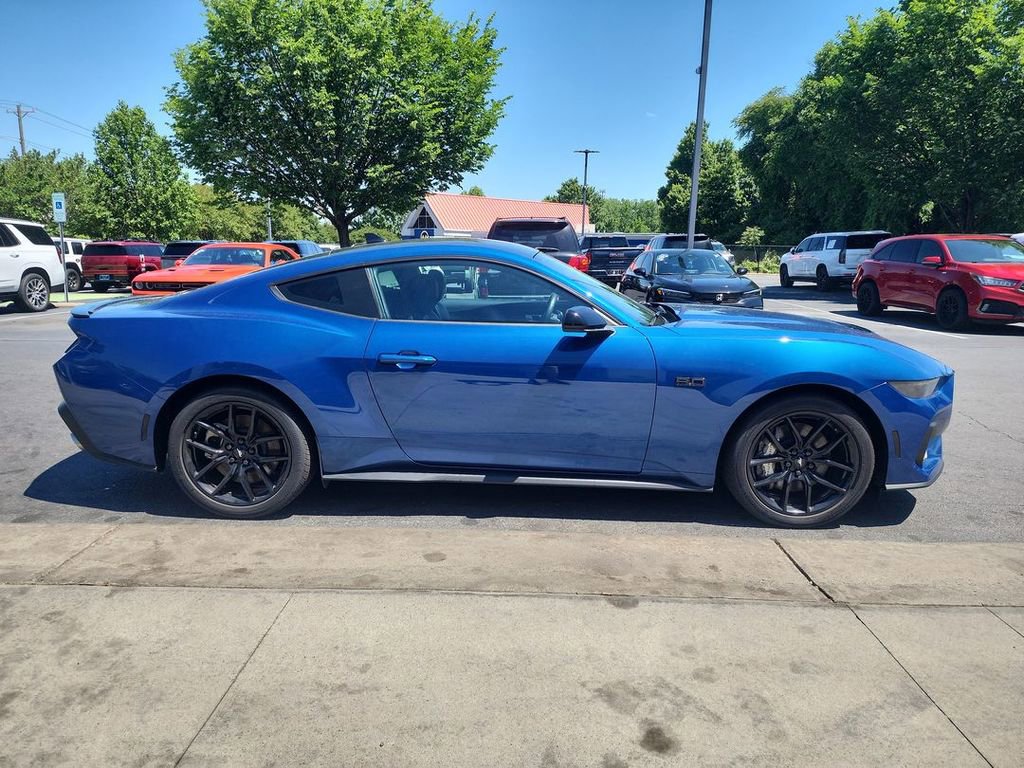2024 Ford Mustang GT Premium - Photo 9